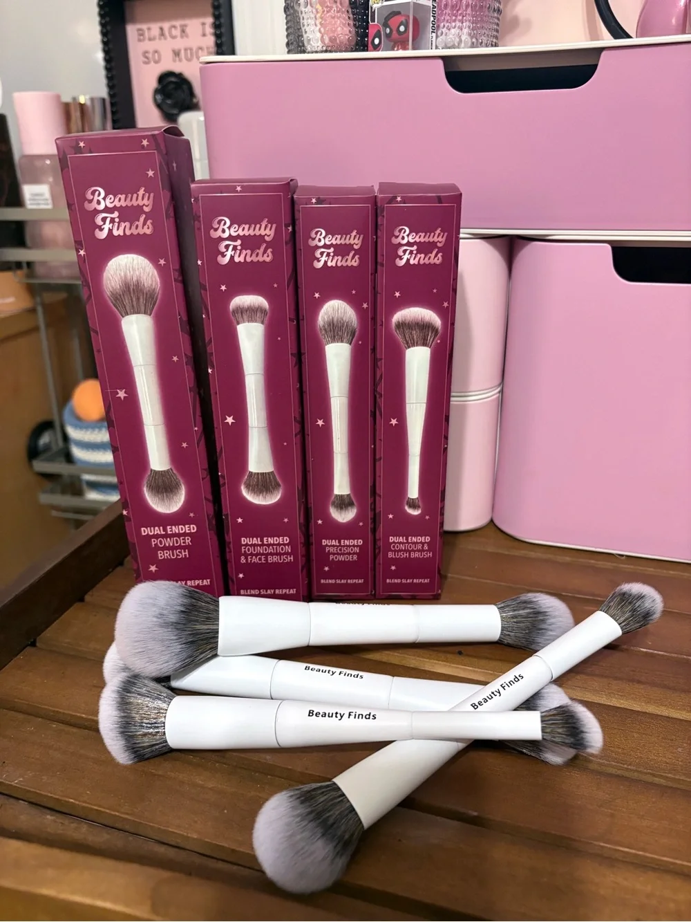 Beauty Finds White Dual-Ended Makeup Brush Set - White